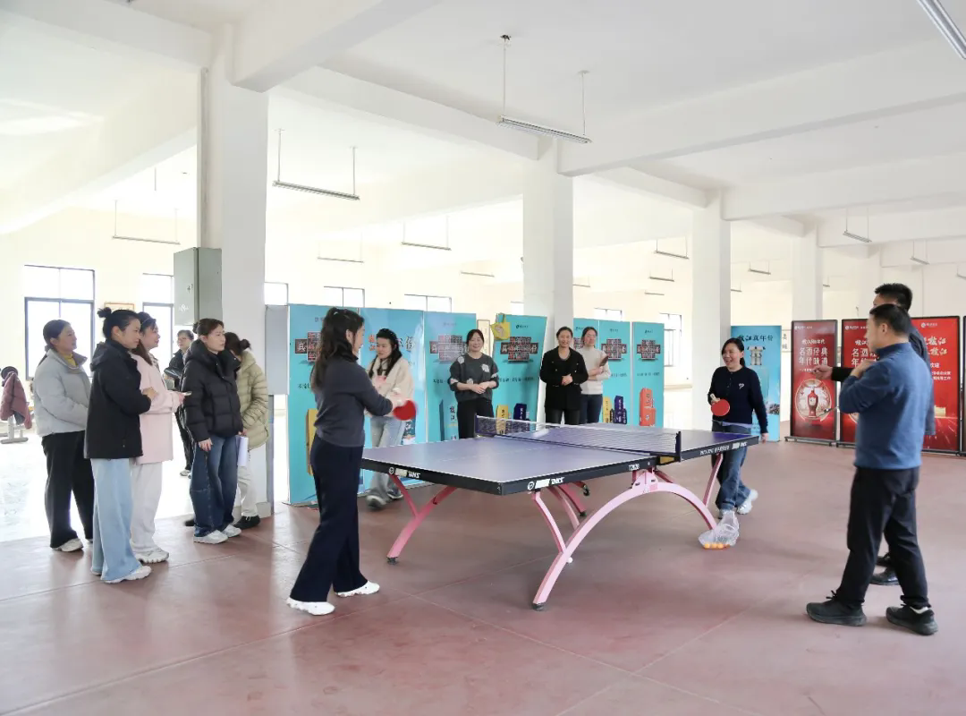 640.webp (1).png 640.webp (1).png